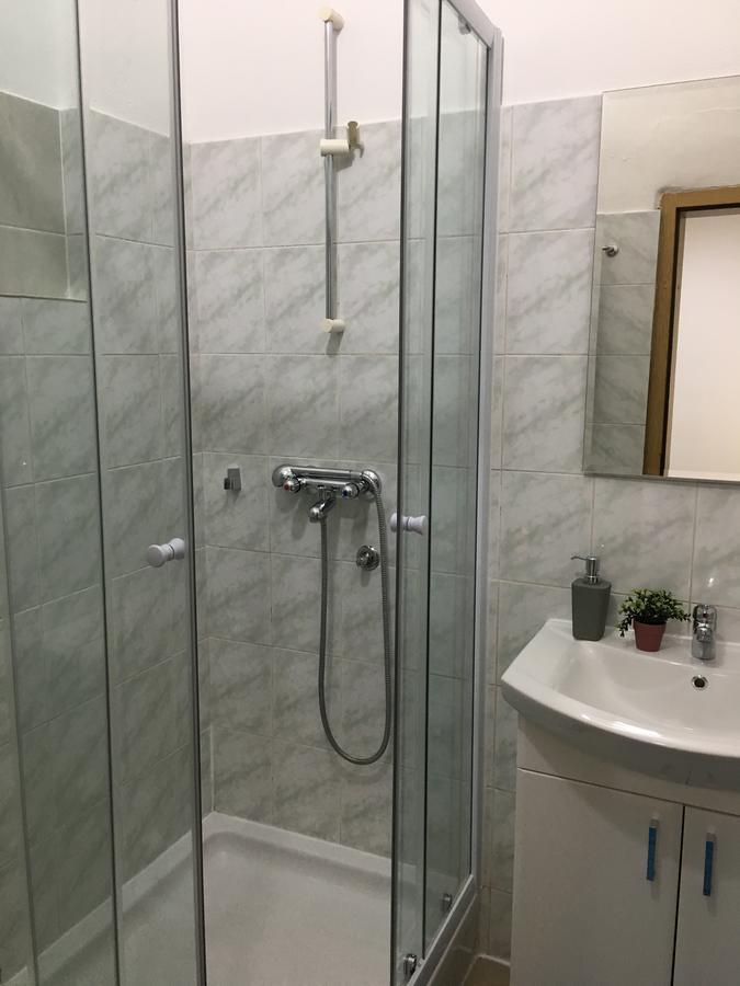 Apartments Valentina - Free Parking Mostar Exterior foto